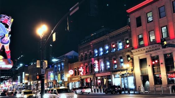 Night Time Trolley Tour of Nashville with Photo Stops Day Tours