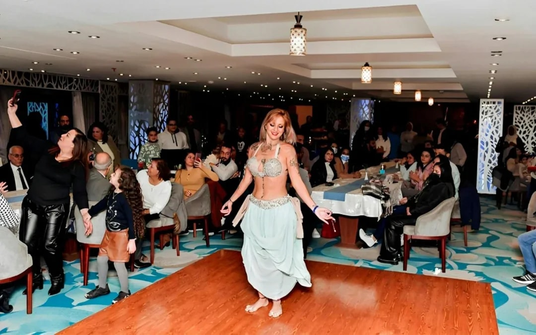 Nile Crystal 4-Star Cairo Sunset Dinner Cruise with Live Entertainment Image 2
