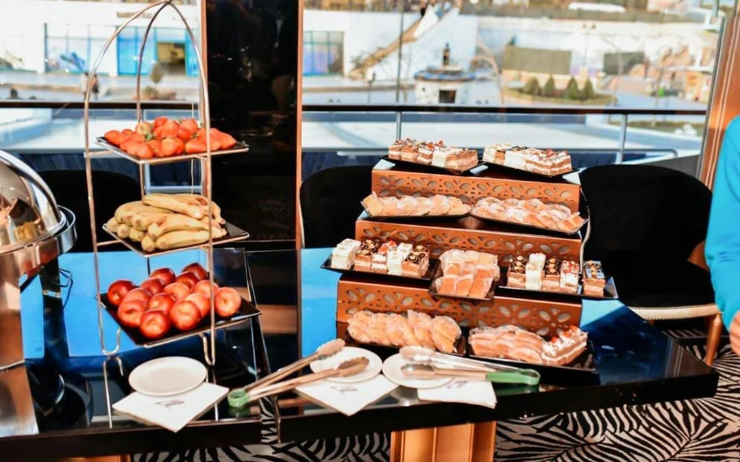 Nile Crystal 4-Star Cairo Sunset Dinner Cruise with Live Entertainment Image 5