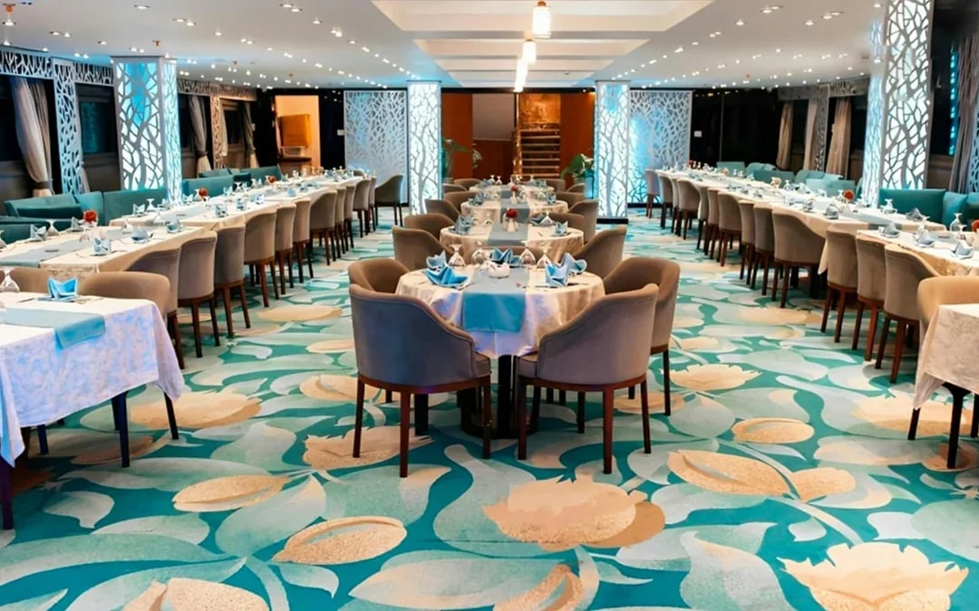 Nile Crystal 4-Star Cairo Sunset Dinner Cruise with Live Entertainment Image 7
