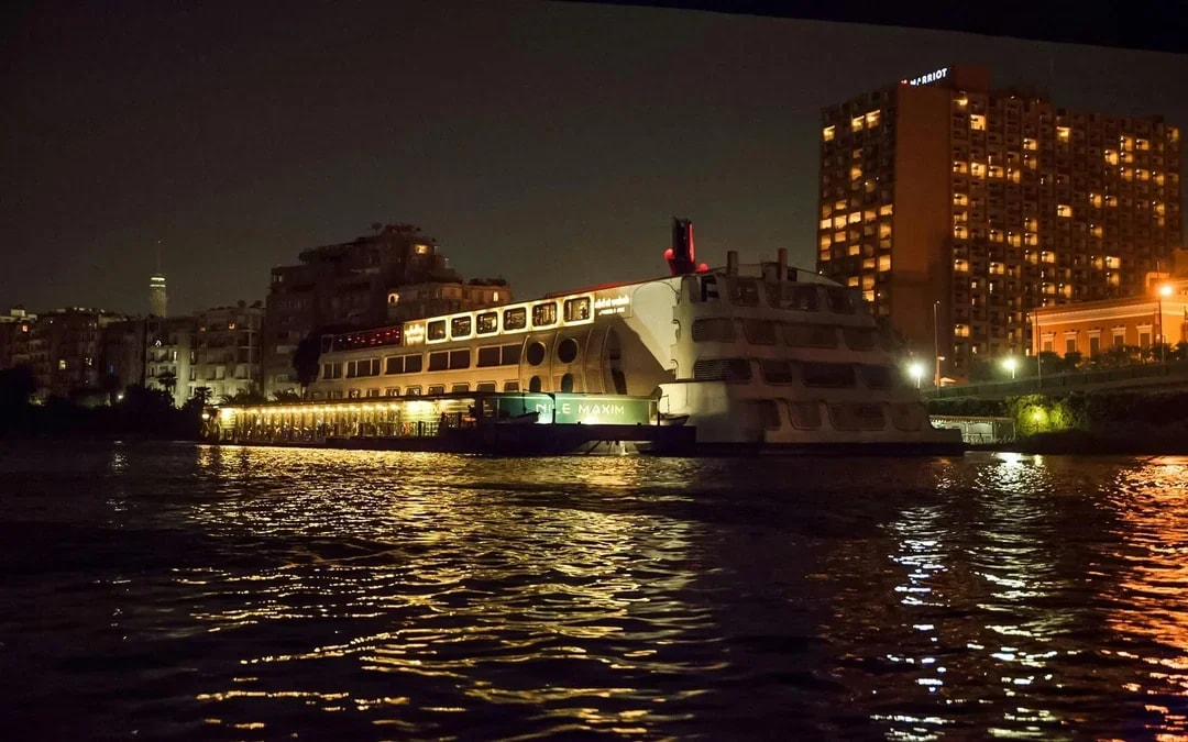 Nile Maxim Luxury Cairo Dinner Cruise with Live Entertainment Image 5