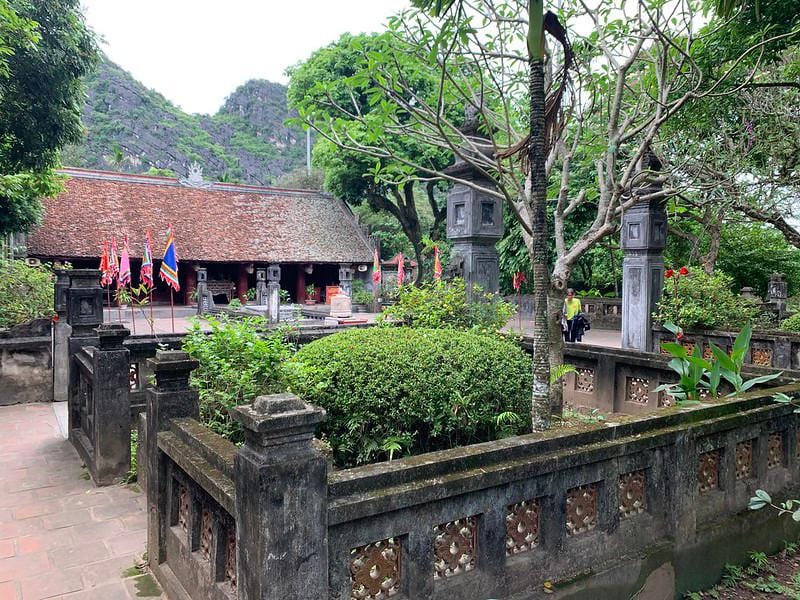 Ninh Binh - Join In Group Hoa Lu Hang Mua Hiking Tam Coc Boat And Eco Biking