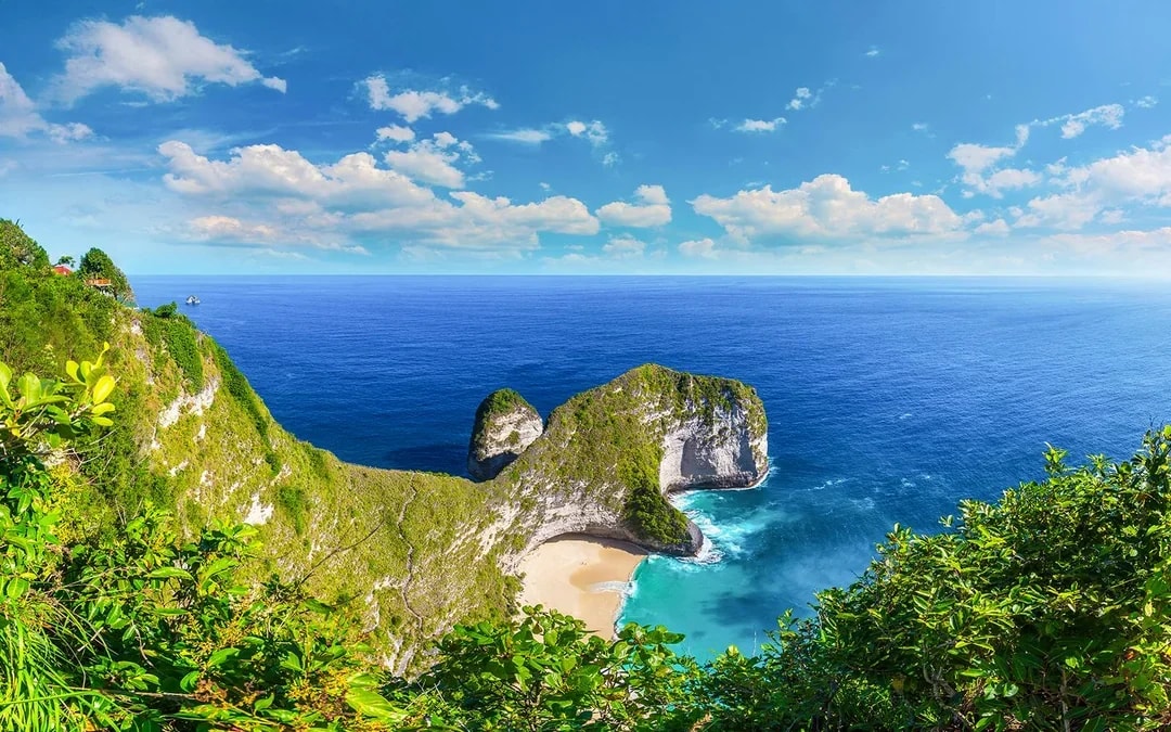 Nusa Penida to Bali (Sanur) Fast Boat Ferry Ticket with VIP Lounge Access Image 7