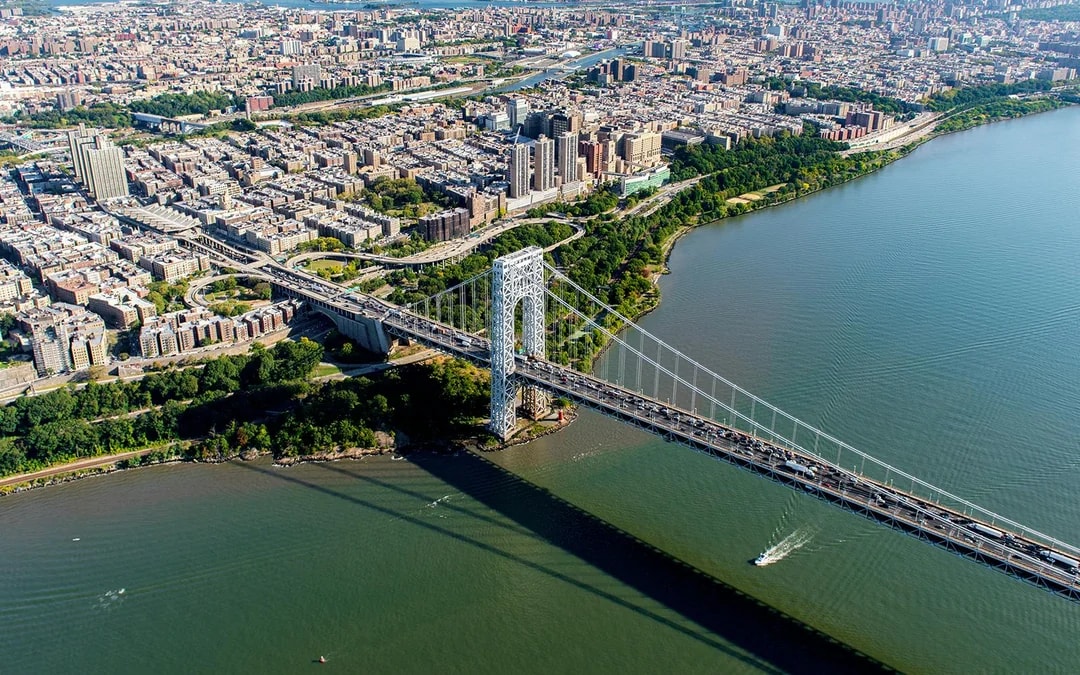 Private NYC Helicopter Tour from Westchester for 2 Image 3