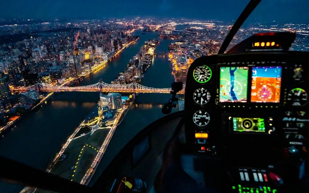 Private NYC Helicopter Tour from Westchester for 2 Image 4