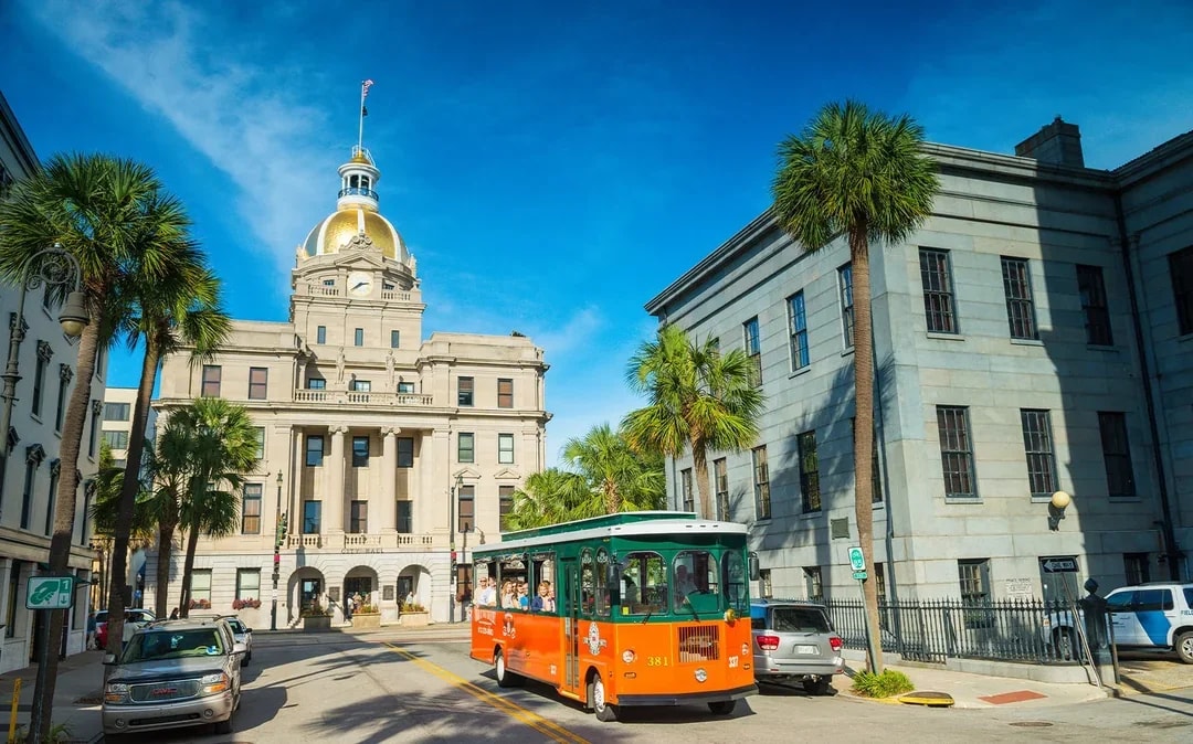 Old Town Trolley Tours: Savannah Hop-on Hop-off Bus Tour Image 6