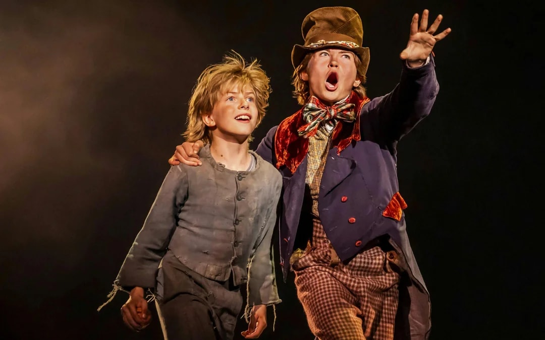Oliver! Image 4