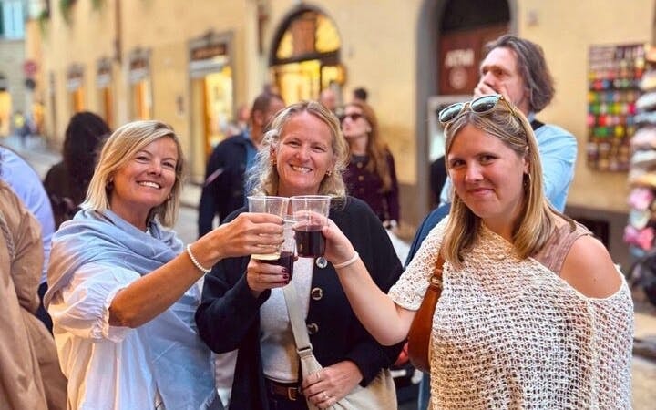 Oltrarno Artisans tour, Wine Windows and Gelato Image 10