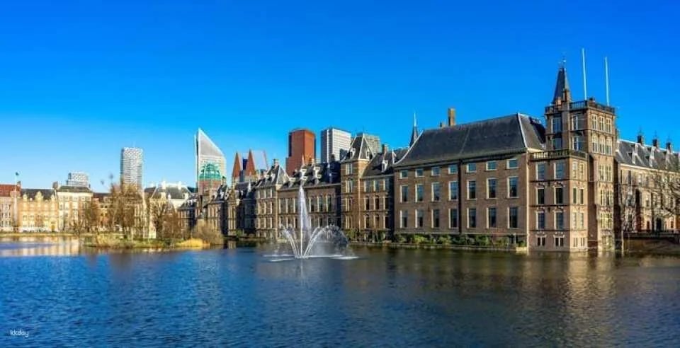 One day in Hague with self-guided audio tour
