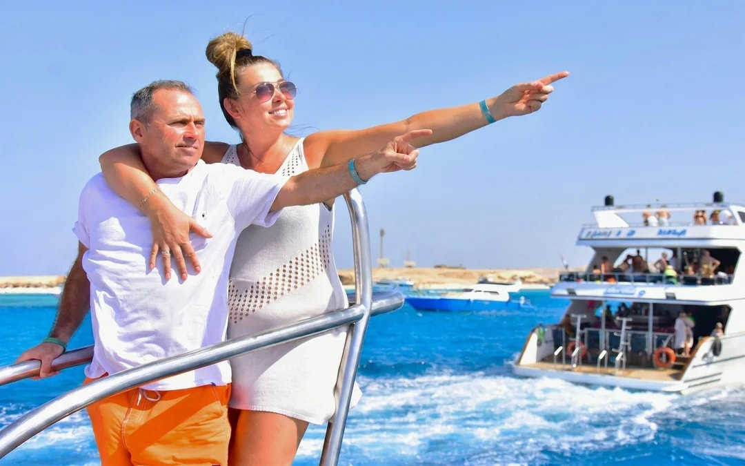 Orange Bay Island: Boat Trip with Snorkeling, Meals & Transfers Image 11