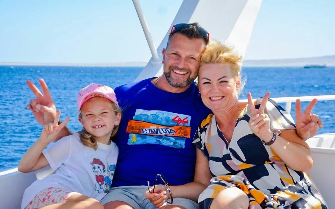 Orange Bay Island: Boat Trip with Snorkeling, Meals & Transfers