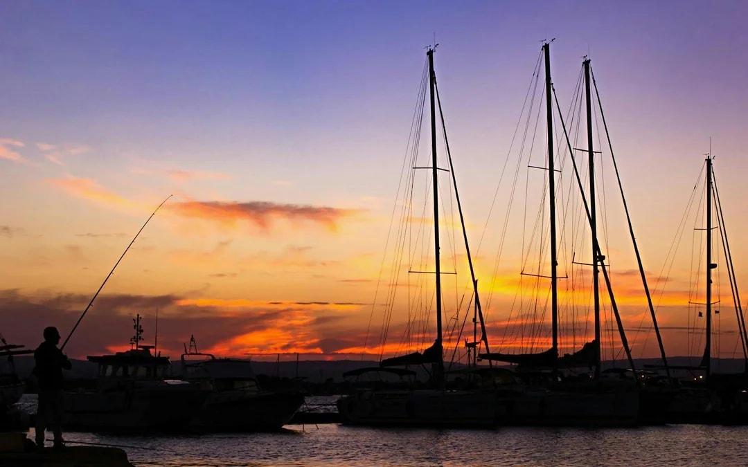 Ortigia: Sunset tour with aperitif on board Image 5