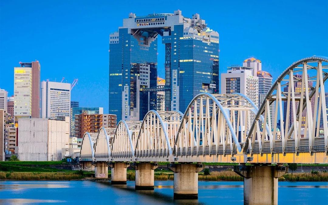 Osaka Amazing Pass: Osaka Castle, Umeda Sky Building, River Cruise + Unlimited Metro Image 2