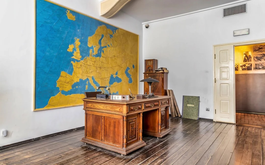 Oskar Schindler’s Factory Guided Tour Image 8