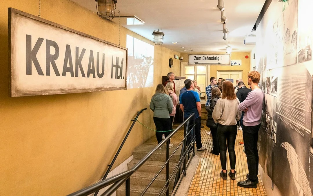 Oskar Schindler’s Factory Guided Tour Image 9