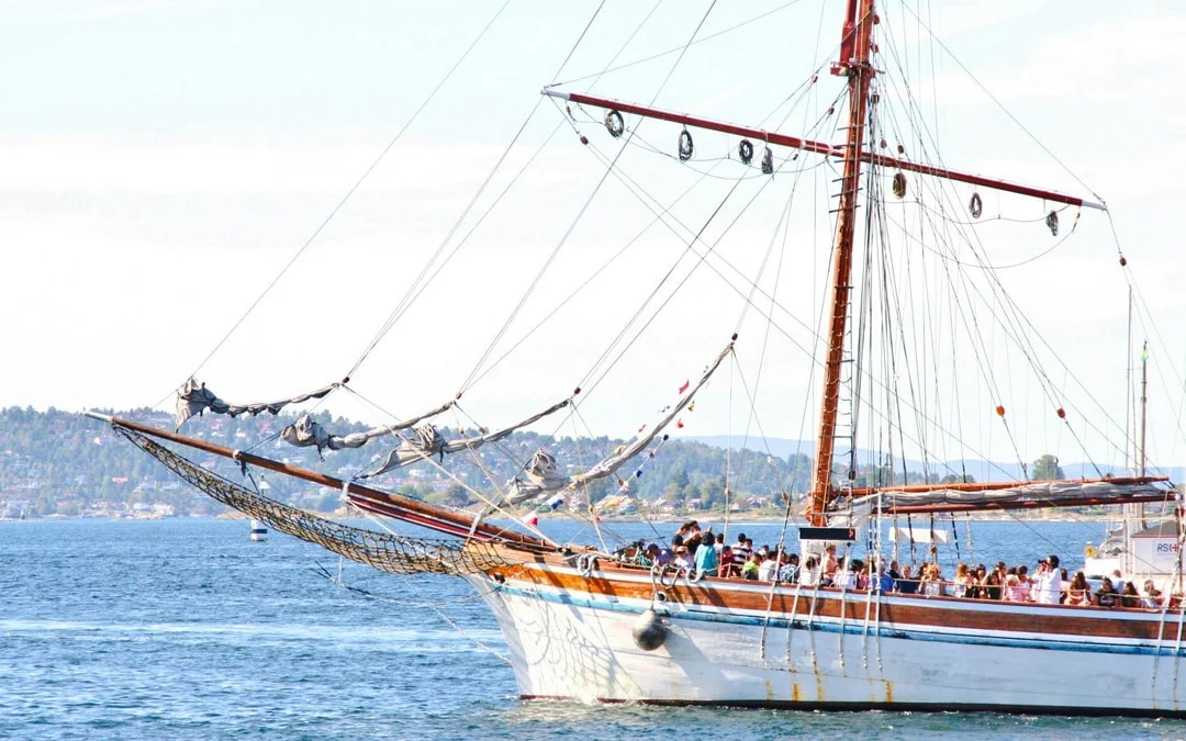 Oslo: Oslofjord Sightseeing Cruise by Sailing Ship Image 6