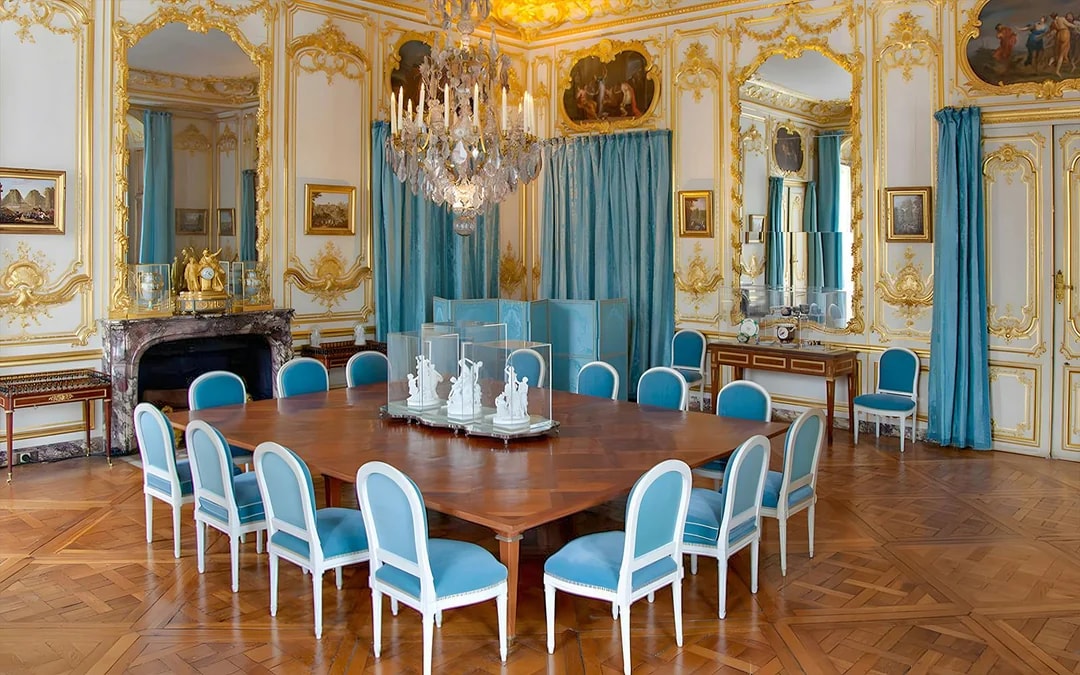 Palace of Versailles Guided Tours Image 5