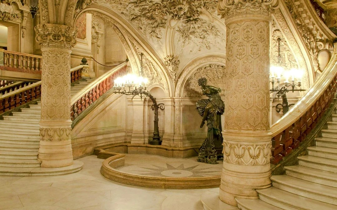 Palais Garnier Guided Tour & Fragonard Perfume Workshop Image 4