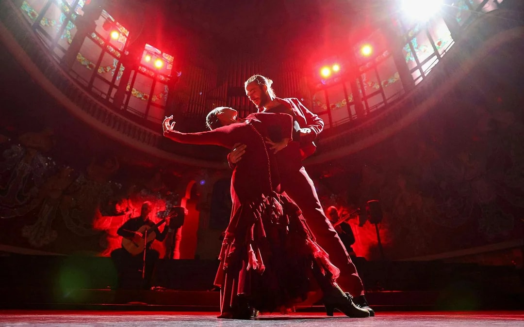 Palau de la Música Catalana - Barcelona Guitar Trio & Dance Image 7