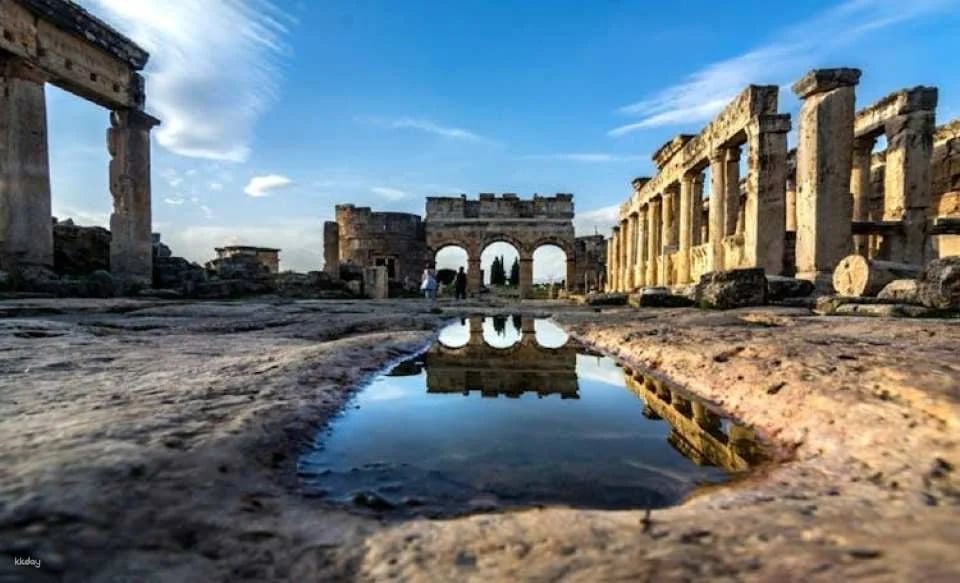 Pamukkale Hierapolis and Salda Lake private day tour