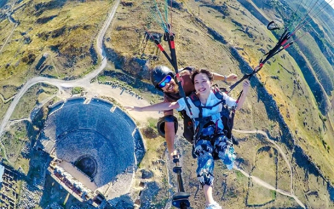 Pamukkale Paragliding with Hotel Transfers Image 1