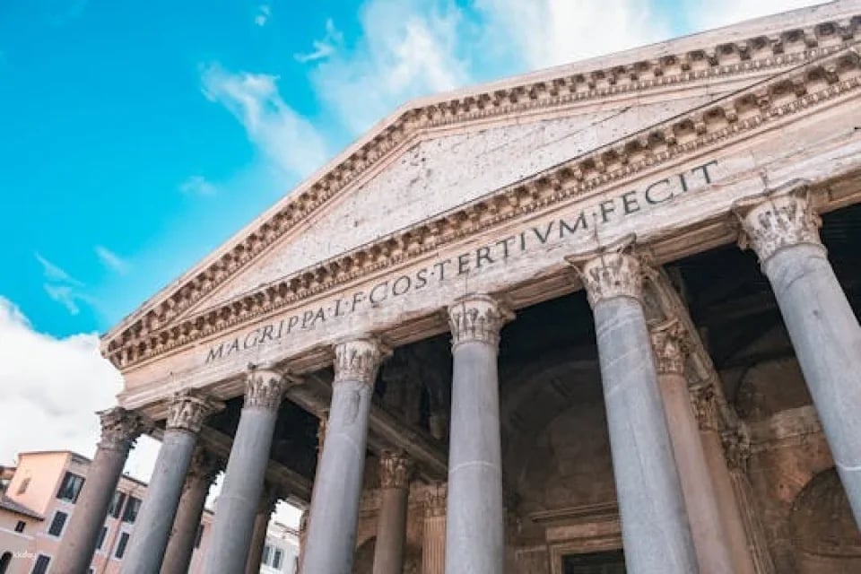 Pantheon fast track entrance tickets with audio guide