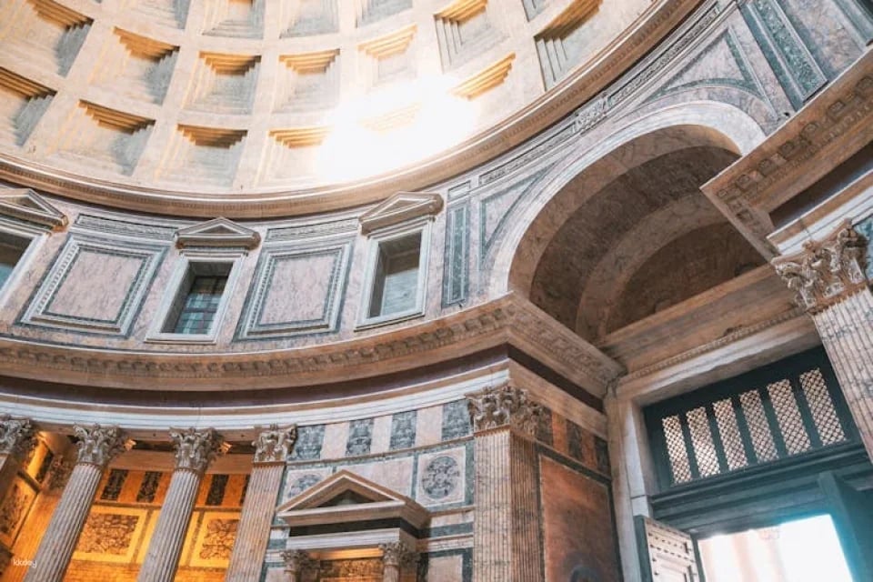 Pantheon fast track entrance tickets with audio guide