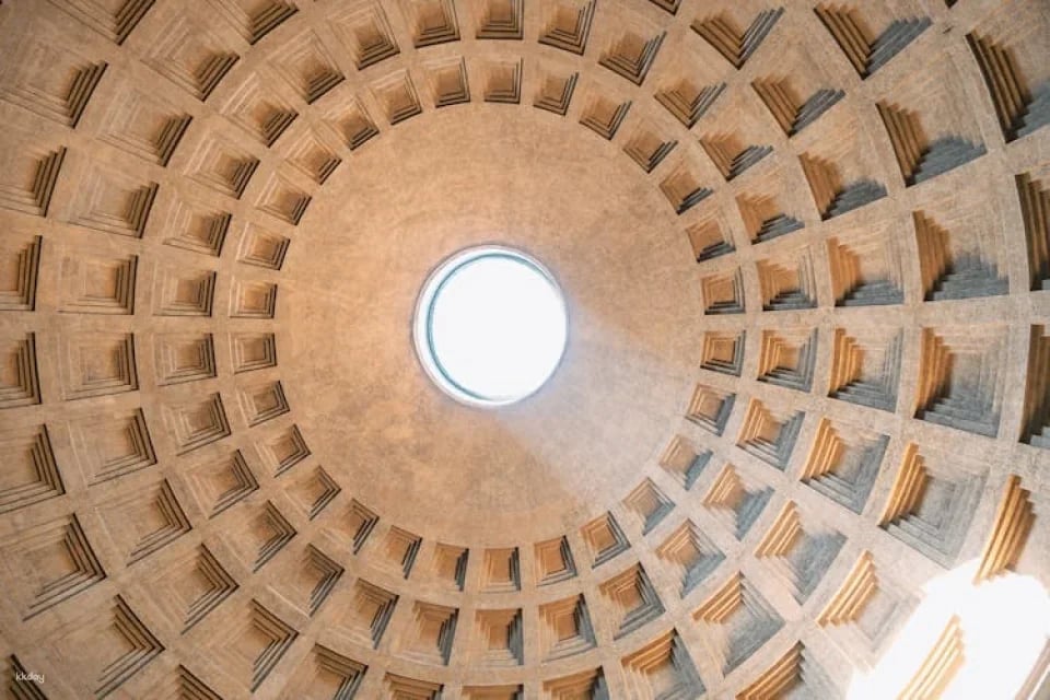 Pantheon fast track entrance tickets with audio guide