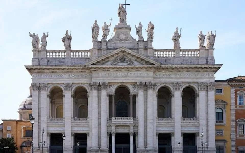 Papal basilicas of Rome private guided tour by golf cart