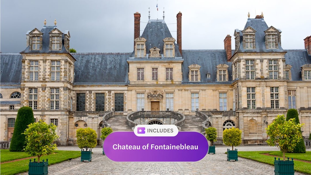 Chateau of Fontainebleau entrance with Paris Museum pass offer.