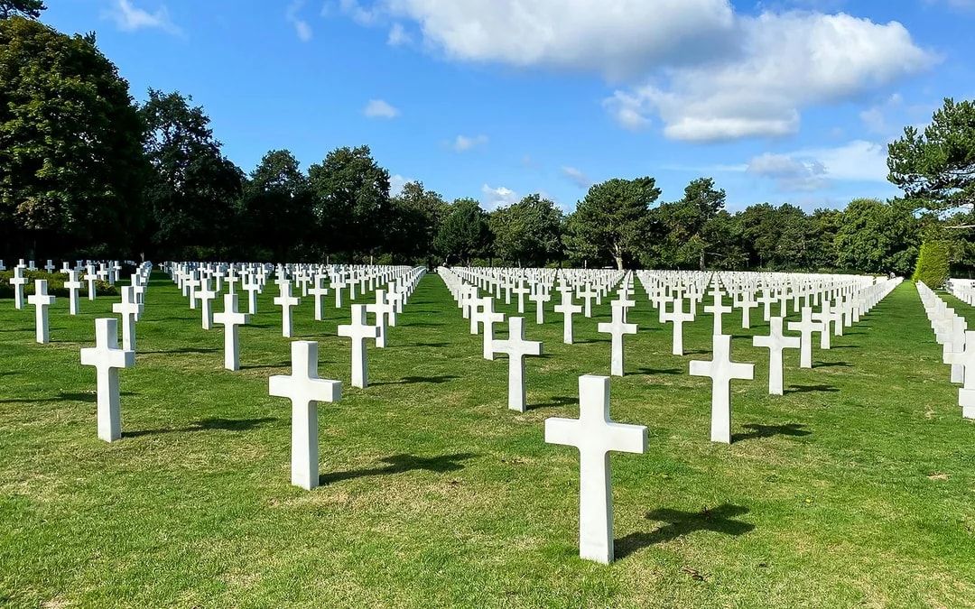 From Paris: Normandy D-Day Beaches Full-Day Guided Tour with Lunch Image 6