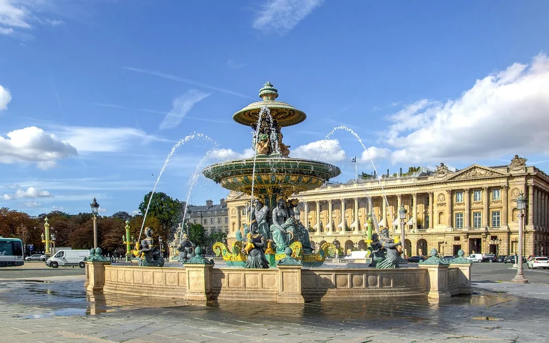Paris Sightseeing Tour with Eiffel Tower 2nd Floor Tickets Image 7