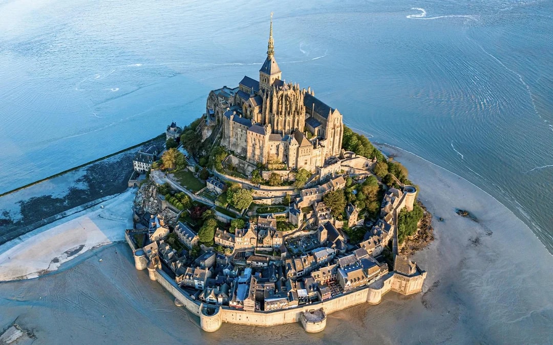 Full-Day Guided Tour of Mont-Saint-Michel with Round-Trip Transfers from Paris Image 5
