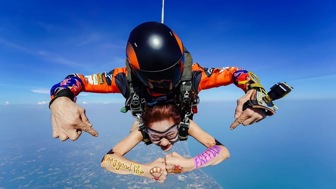 Tandem skydive over Pattaya with ocean view at 13,000 ft.