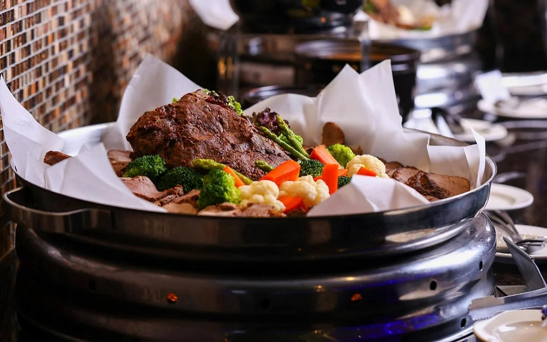 Petronas Twin Towers Dining Experience Image 9