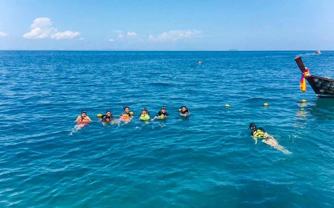 From Phi Phi: Maya Bay Longtail Boat Tour with Snorkeling Image 7