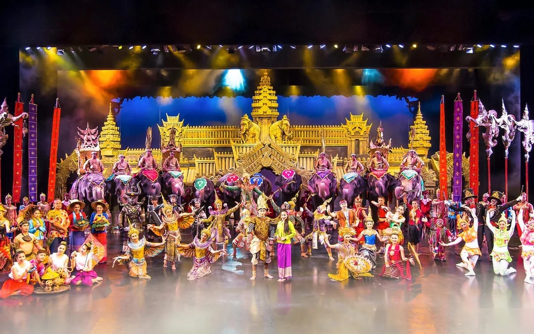 Phuket Fantasea Tickets with Round-Trip Shared Transfers & Optional Dinner Image 3