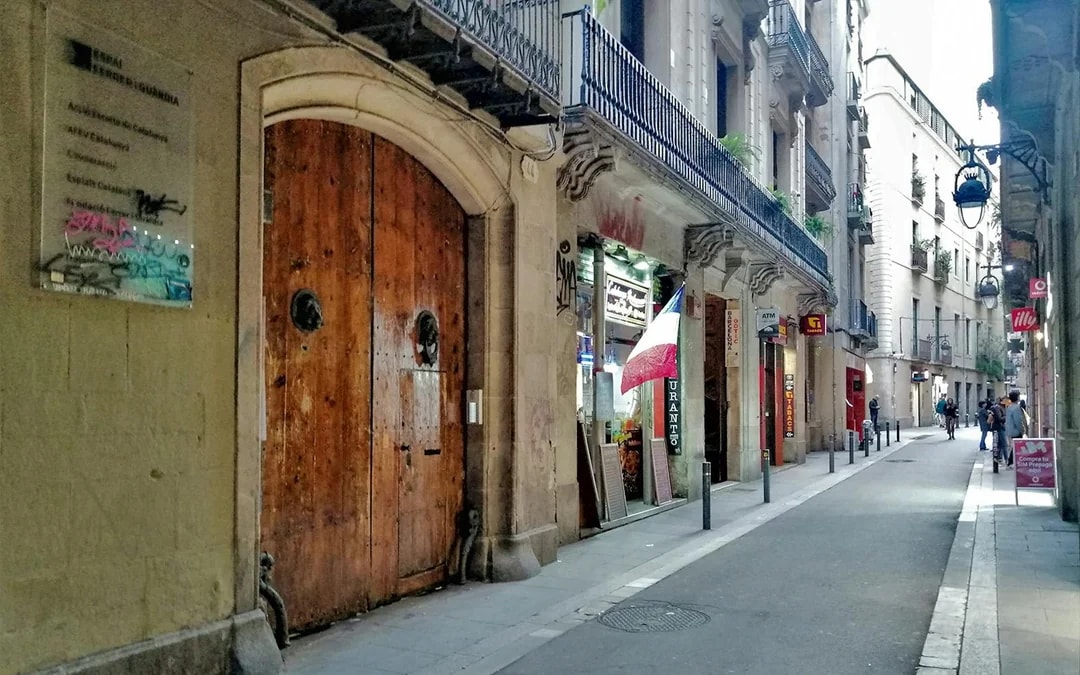 Picasso in Barcelona Tour With Museum Entry + Wine and Tasting Upgrade Image 11