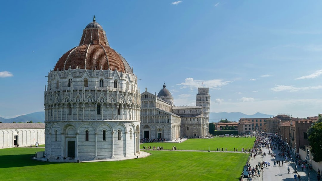 Tower of Pisa with cathedral and baptistery in Pisa, Italy.