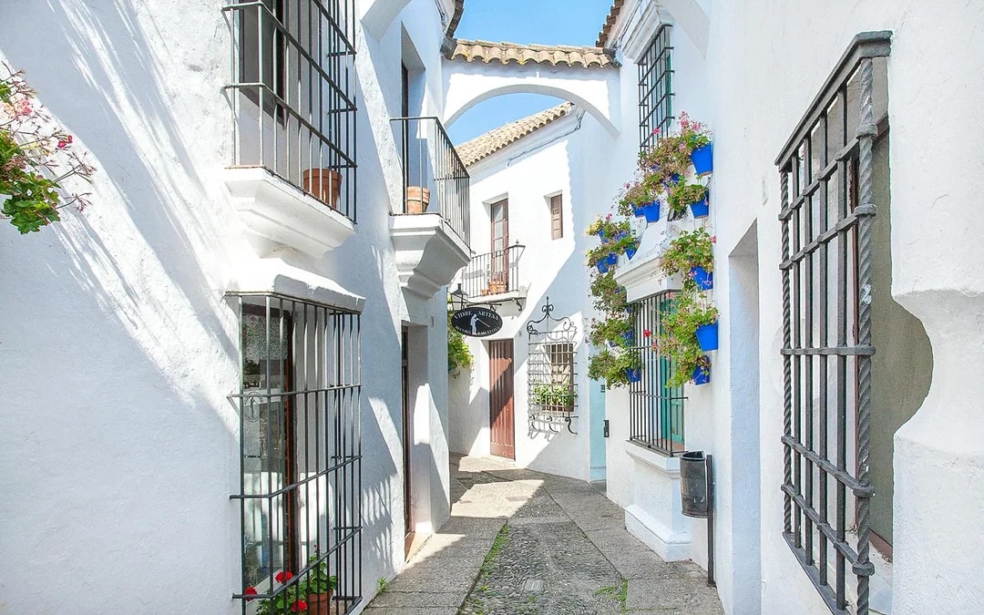 Poble Espanyol Skip-the-Line Tickets Image 10