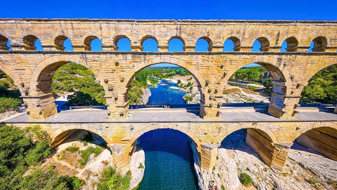 Pont du Gard Skip-the-Line Tickets with Museum & Cinema Access, Provence