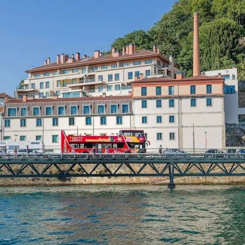 Porto Hop-On Hop-Off Bus Tour