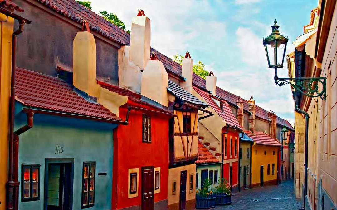 Prague Castle Guided Tour of Exteriors with Entry Tickets Image 3