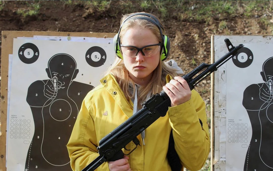 Prague: Shooting Experience with 3 to 10 Guns & Bus Transfer Image 7