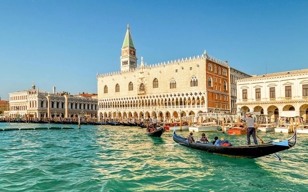 Venice Grand Canal Private Gondola Ride Image 8
