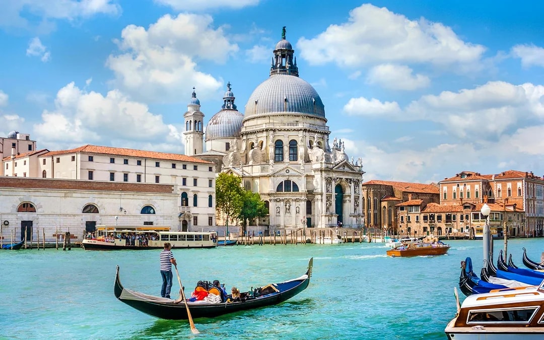 Venice Grand Canal Private Gondola Ride Image 4