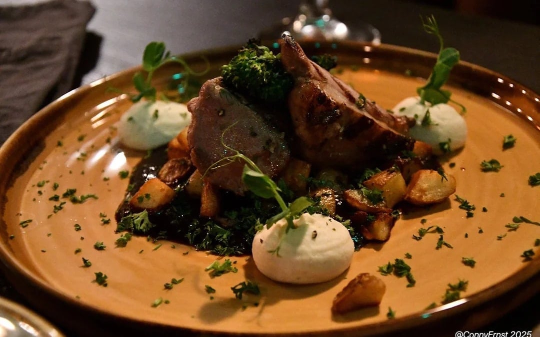 Private Icelandic Dining Experience with Local Host and Traditional Dishes in Exclusive Restaurant Setting Image 1