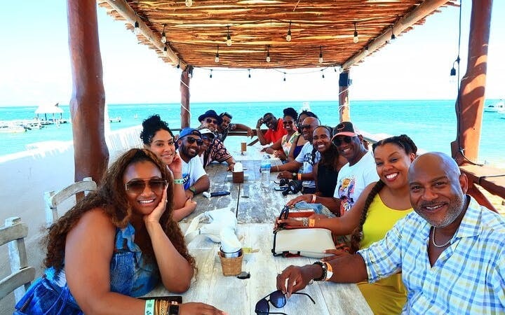 Puerto Morelos: Beachside Tacos & Town Tour with Tequila Tasting Image 8