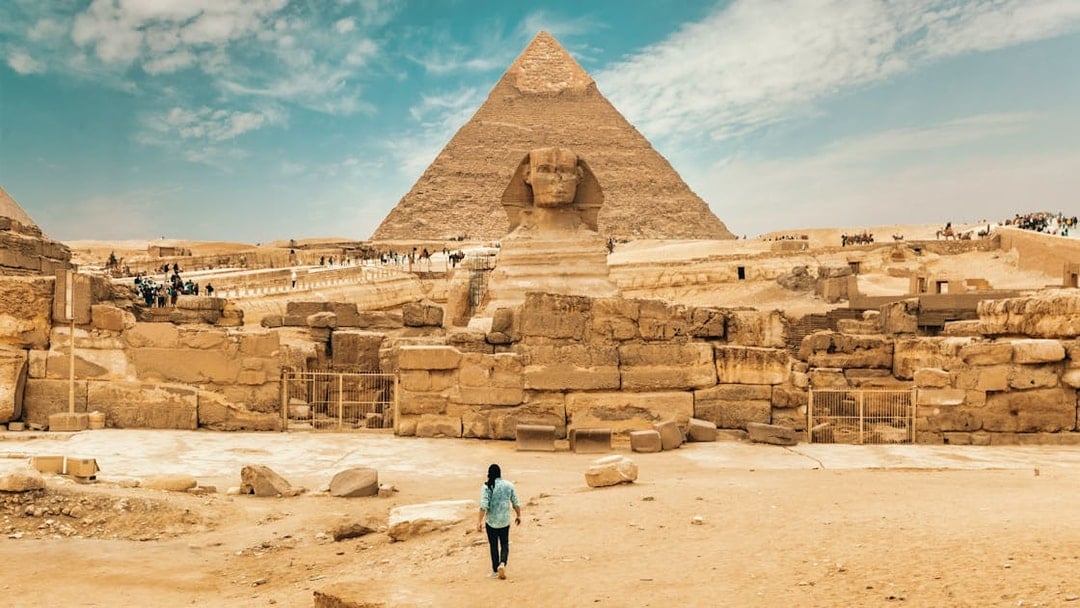 Pyramids, Bazaar and Citadel Tour with Photographer, Cairo