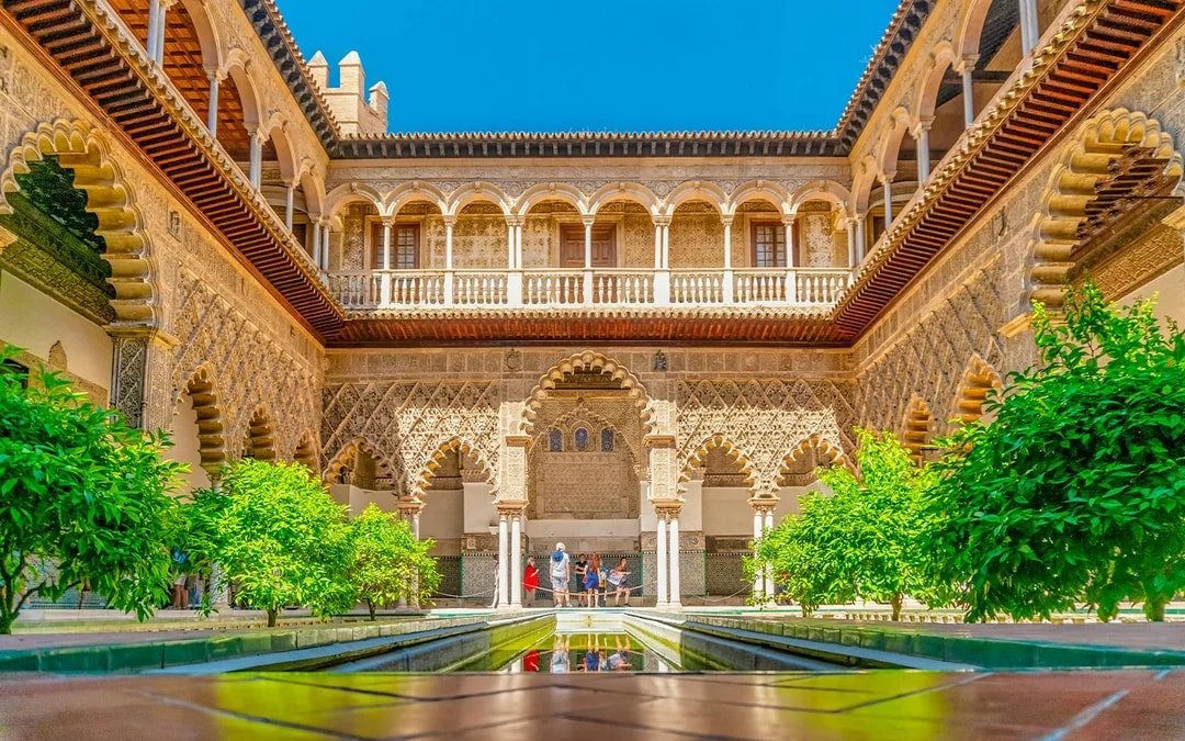 Real Alcázar Skip-the-Line Tickets with Free Seville Walking Tour Image 4